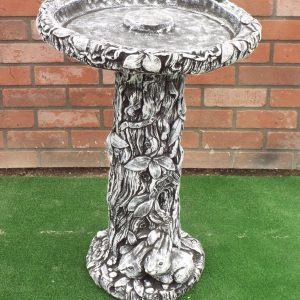 Rabbit birdbath black